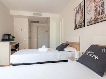 limehome barcelona carrer de fontcoberta self check in only