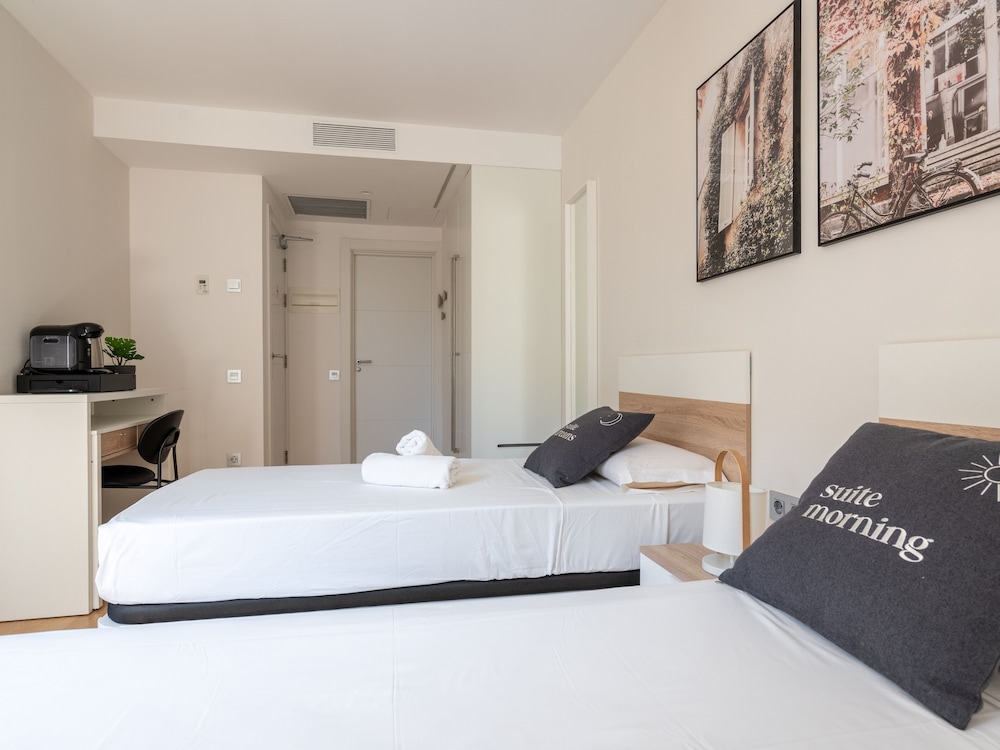 limehome barcelona carrer de fontcoberta self check in only