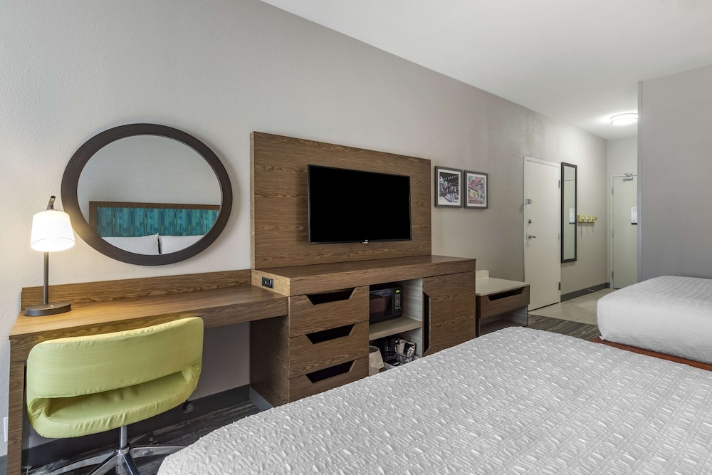hampton inn ft collins