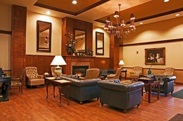 d hotel suites and spa