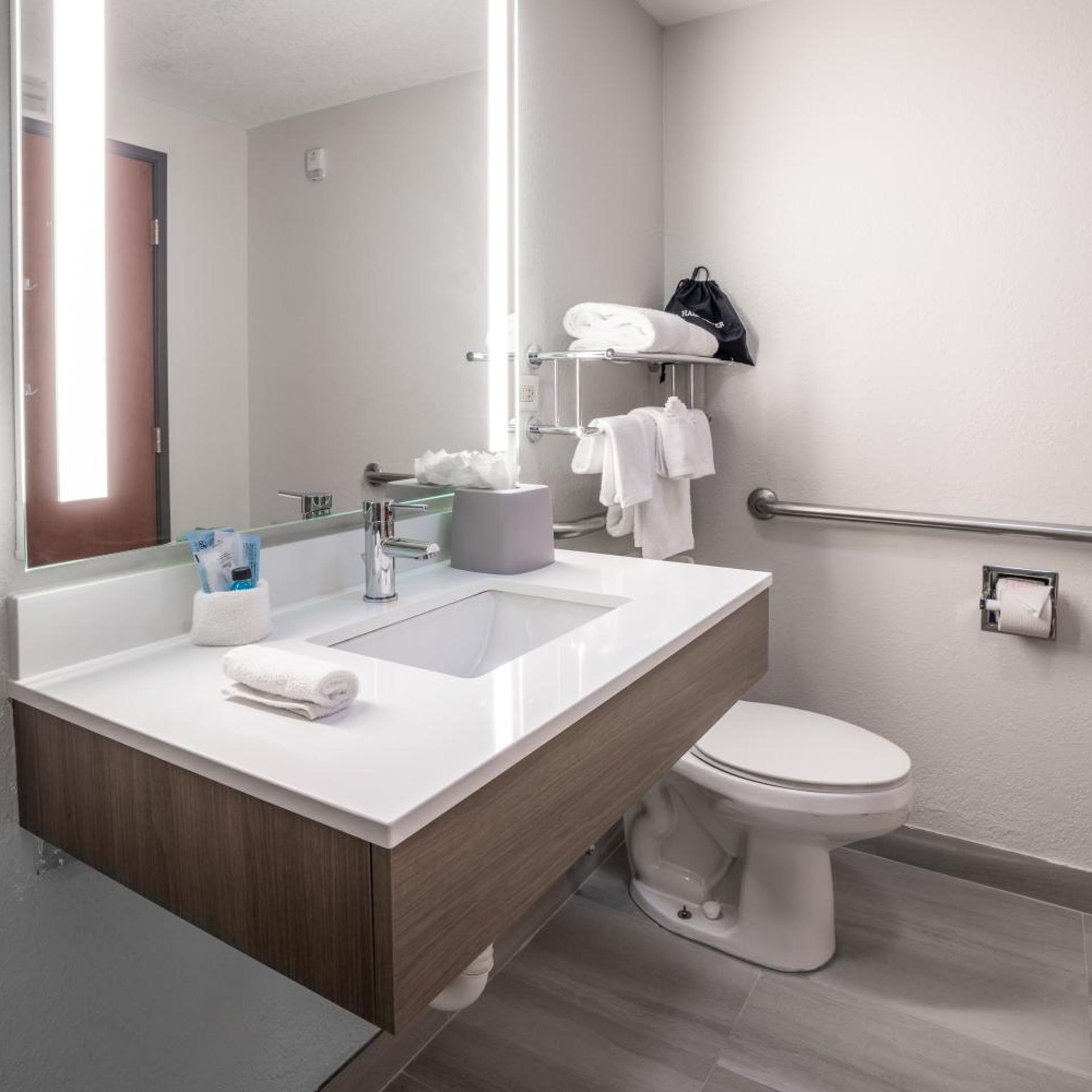 holiday inn express and suites orange city deltona