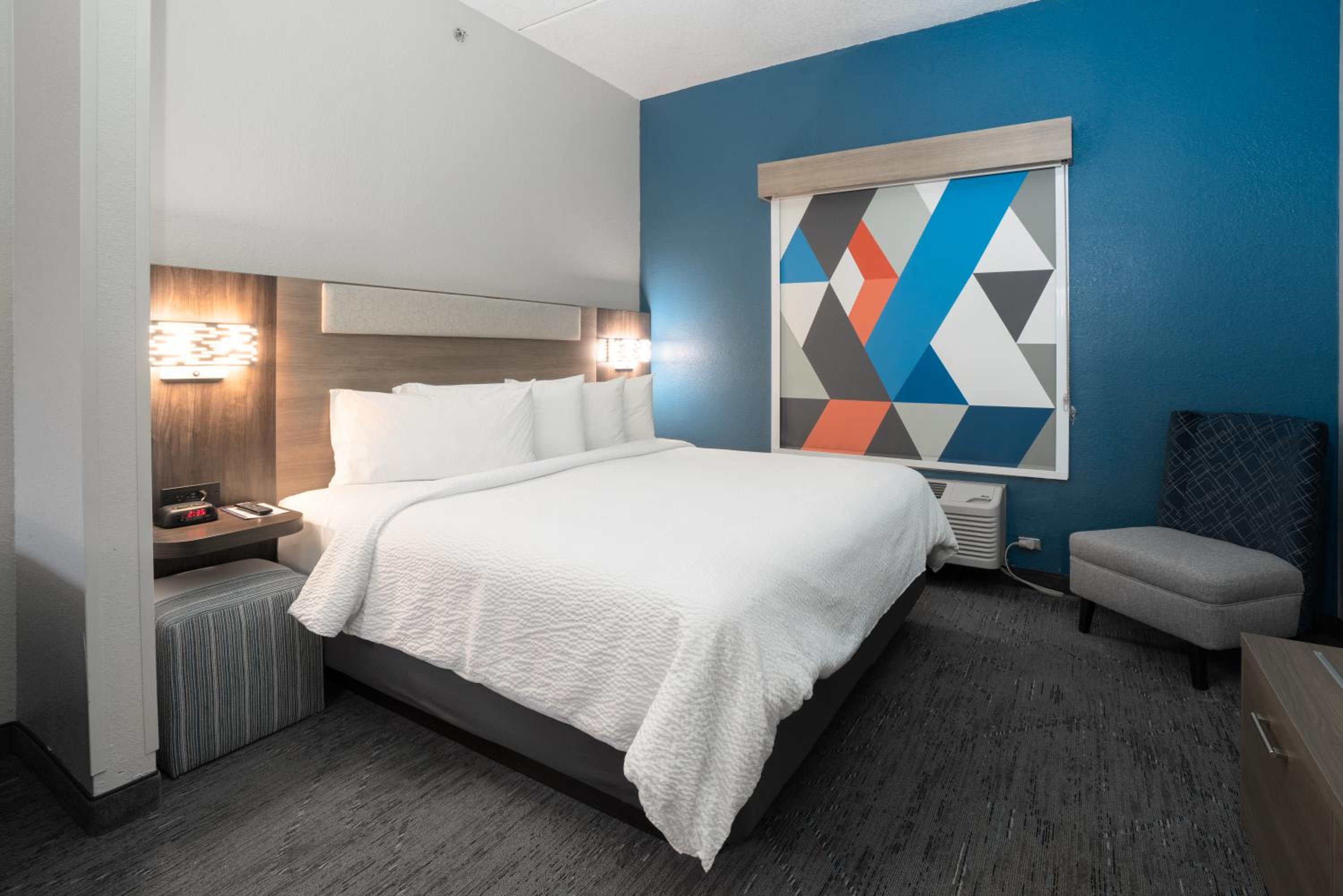 holiday inn express and suites orange city deltona