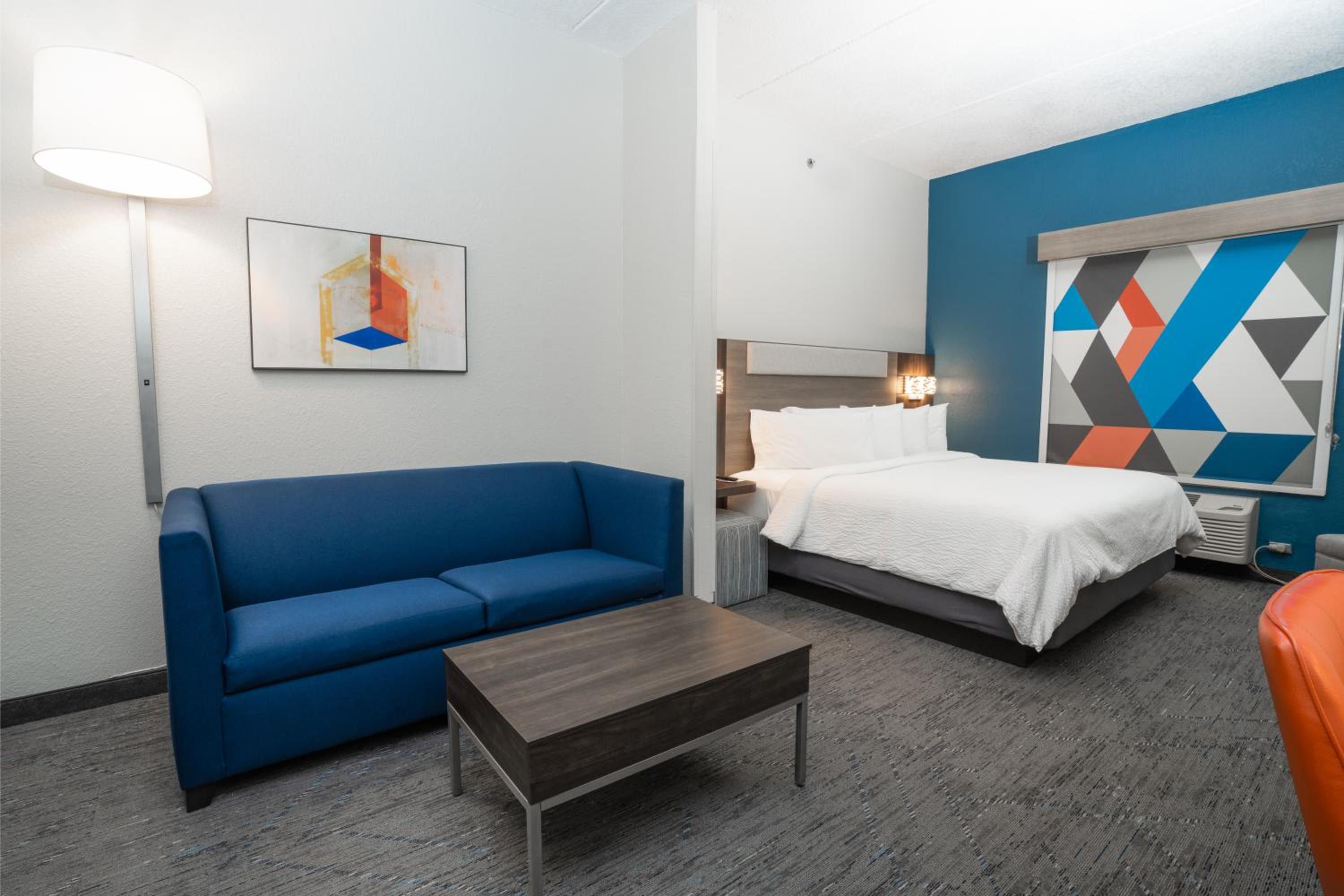 holiday inn express and suites orange city deltona