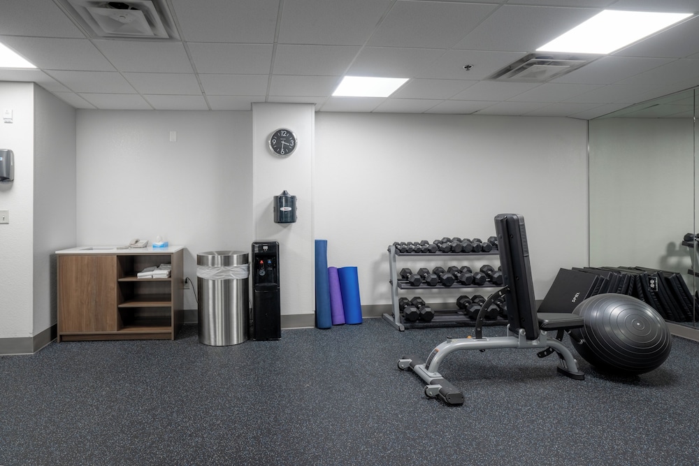 holiday inn express and suites orange city deltona