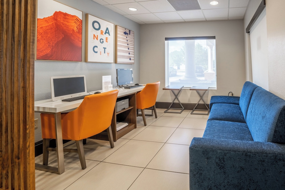 holiday inn express and suites orange city deltona