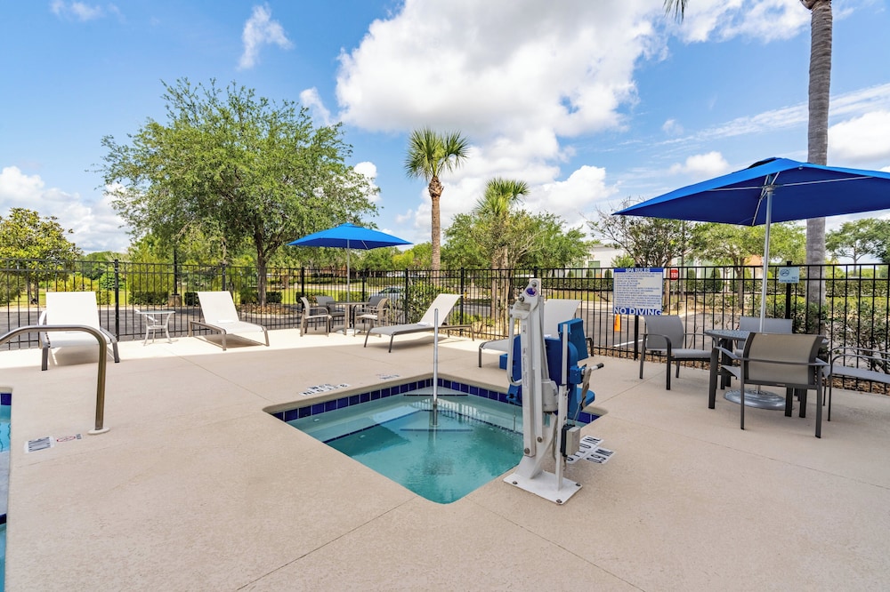 holiday inn express and suites orange city deltona