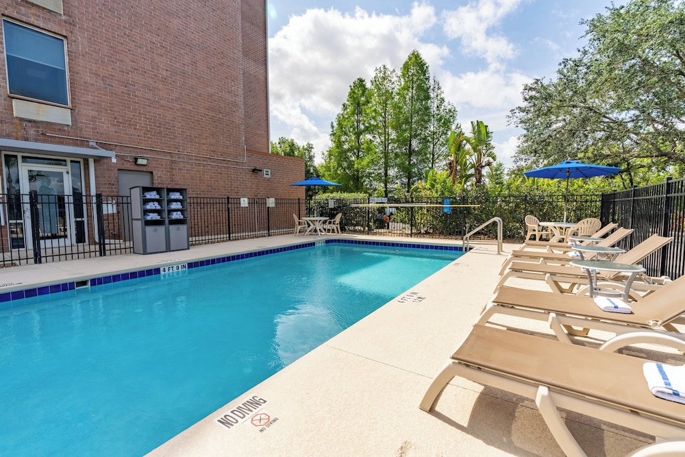 holiday inn express and suites orange city deltona