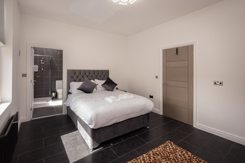 town view apartment by sasco
