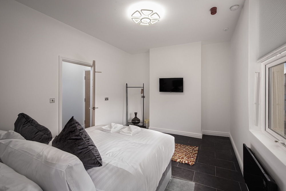 town view apartment by sasco