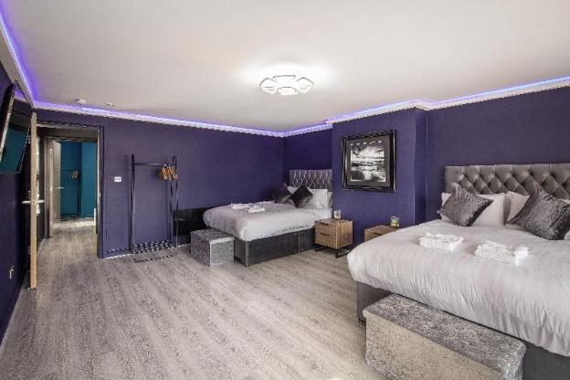 town view apartment by sasco