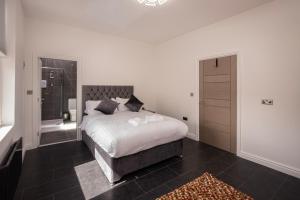 town view apartment by sasco