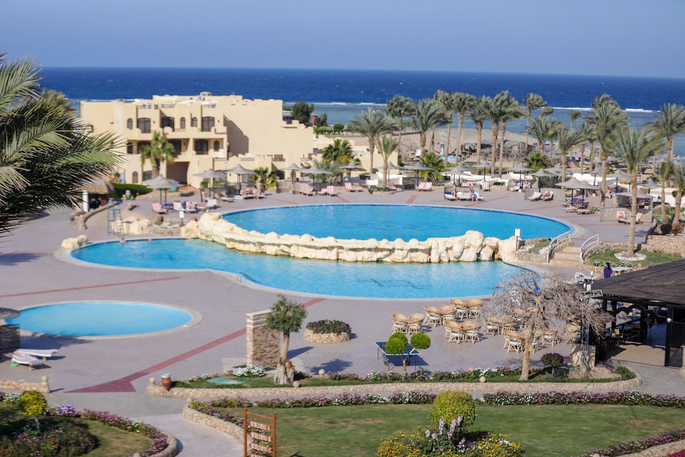 blend elphistone resort