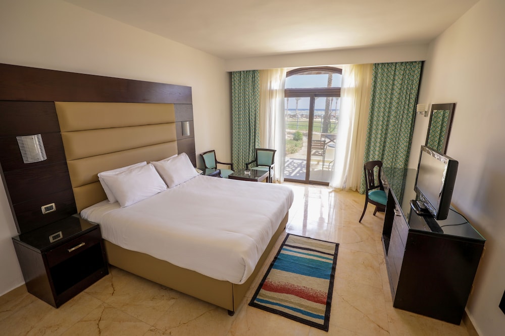blend elphistone resort