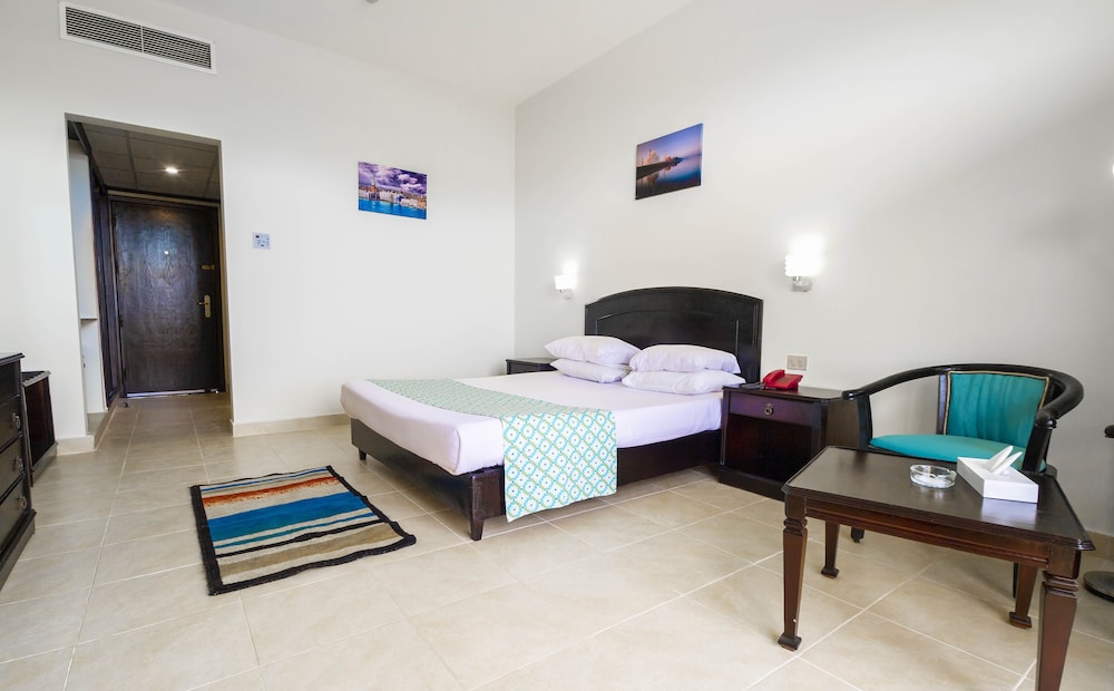 blend elphistone resort