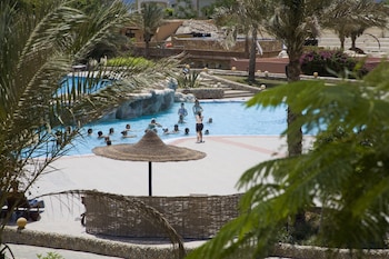 blend elphistone resort