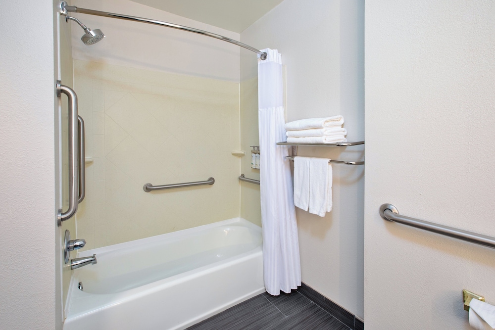 holiday inn express sumter by ihg