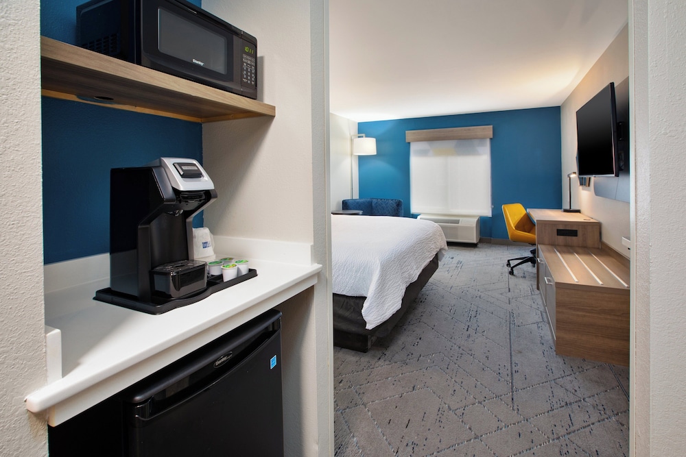 holiday inn express sumter by ihg