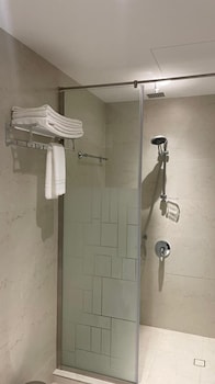rio hotel olaya