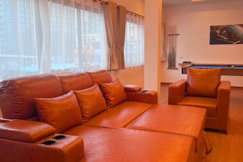the lodge pattaya