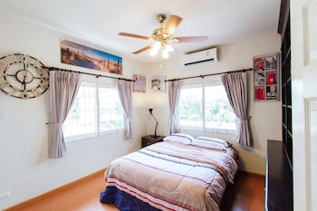 captivating 3 bed villa in muang pattaya