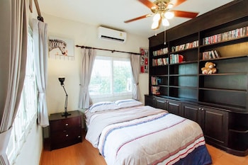 captivating 3 bed villa in muang pattaya