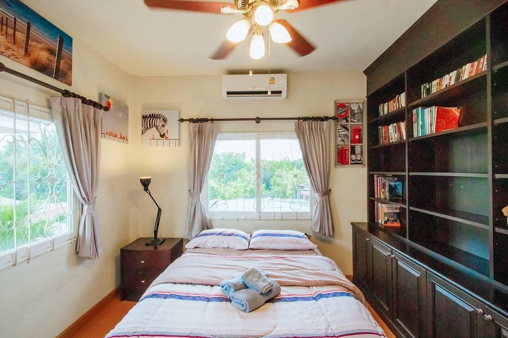 captivating 3 bed villa in muang pattaya