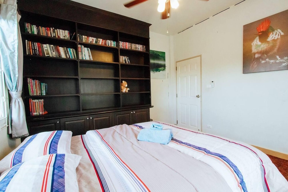 captivating 3 bed villa in muang pattaya
