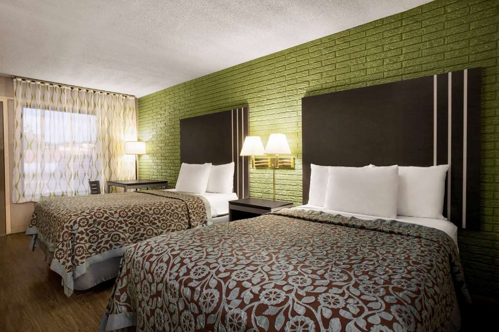 days inn by wyndham hardeeville i 95 state line