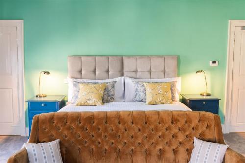 the boarding house
