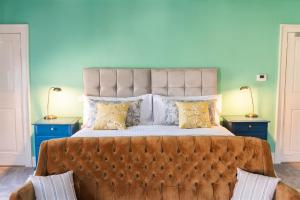 the boarding house