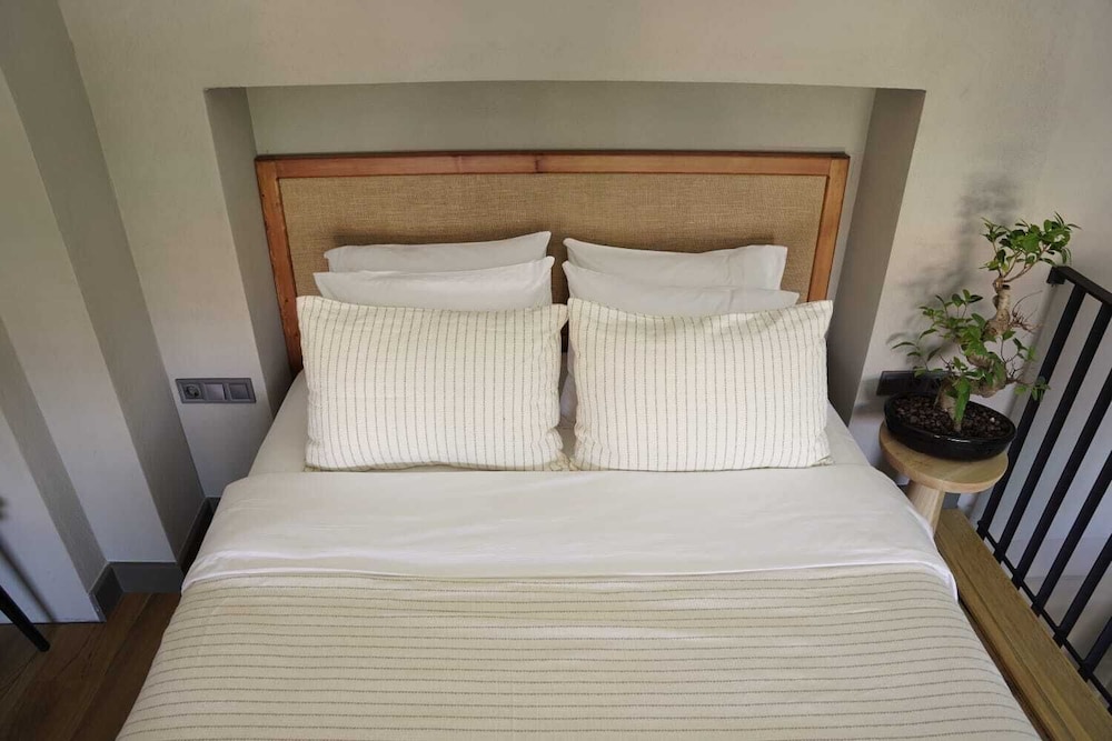soas suites