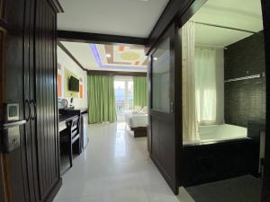 77 patong hotel and spa