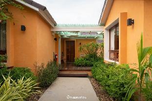 the little white bird traveller hostel koh kood