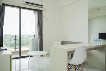 Fully Furnished With Modern Design 2Br At Sky House Bsd Apartment,,0 star