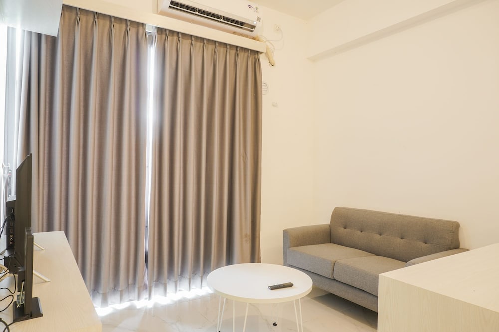 fully furnished with pleasure 2br at sky house bsd apartment