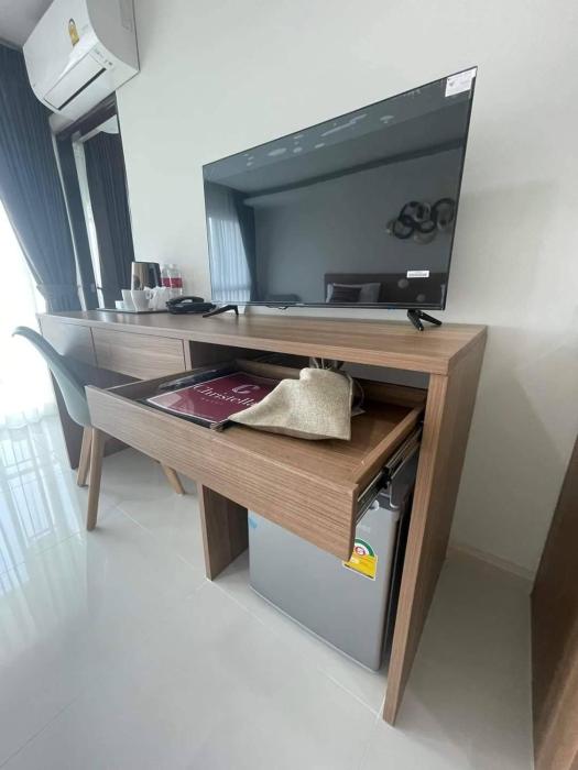 christella hotel laemchabang