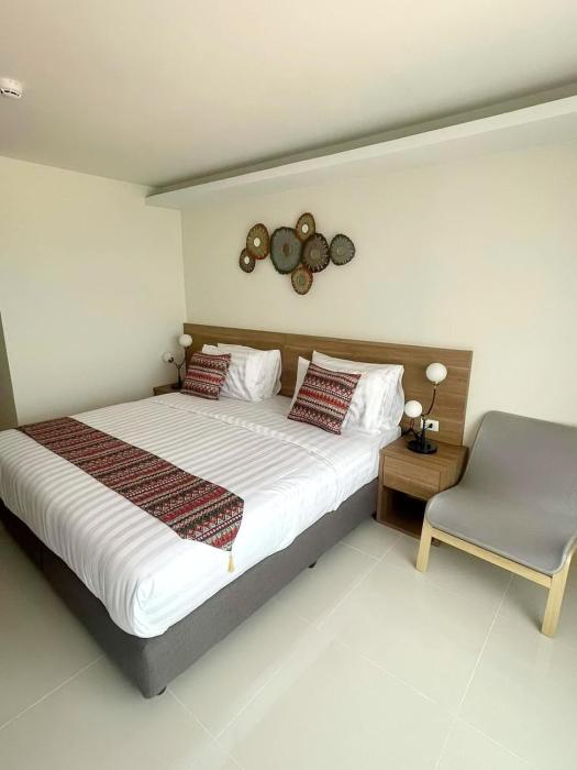 christella hotel laemchabang