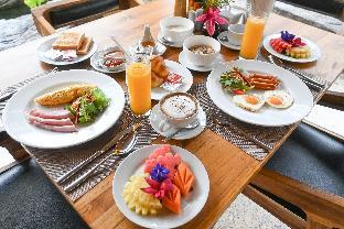 Cascade Tara,,4 star