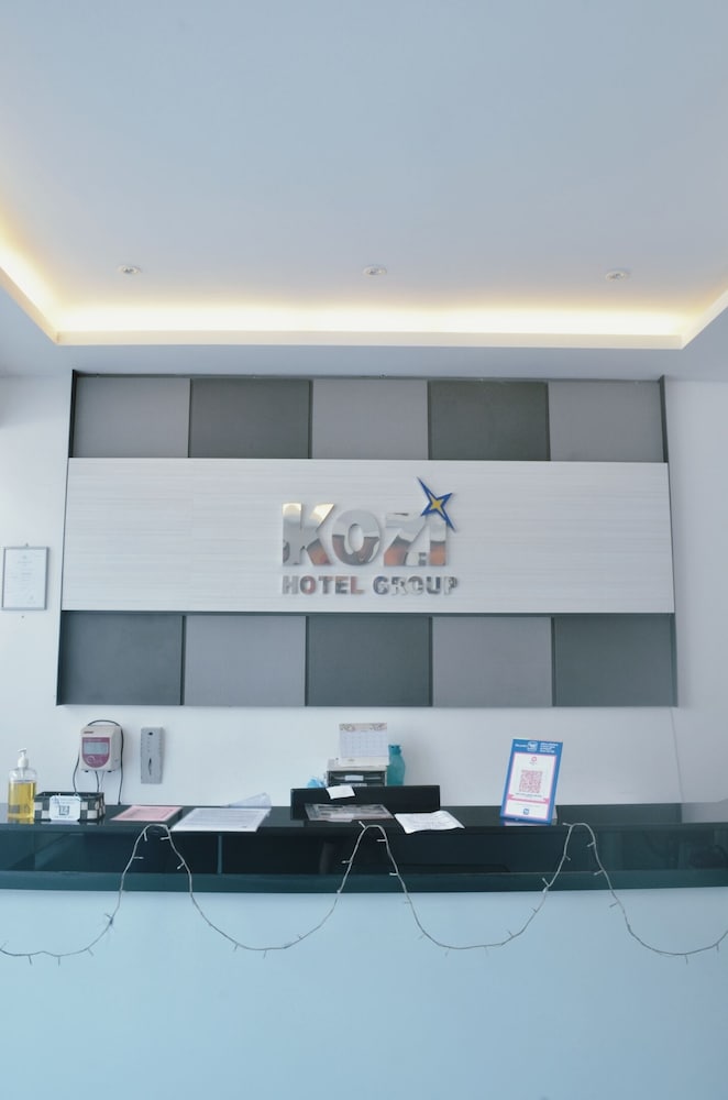 hotel zamburger rabbit previously kozi hotel bukit indah