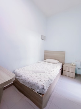 hotel zamburger rabbit previously kozi hotel bukit indah