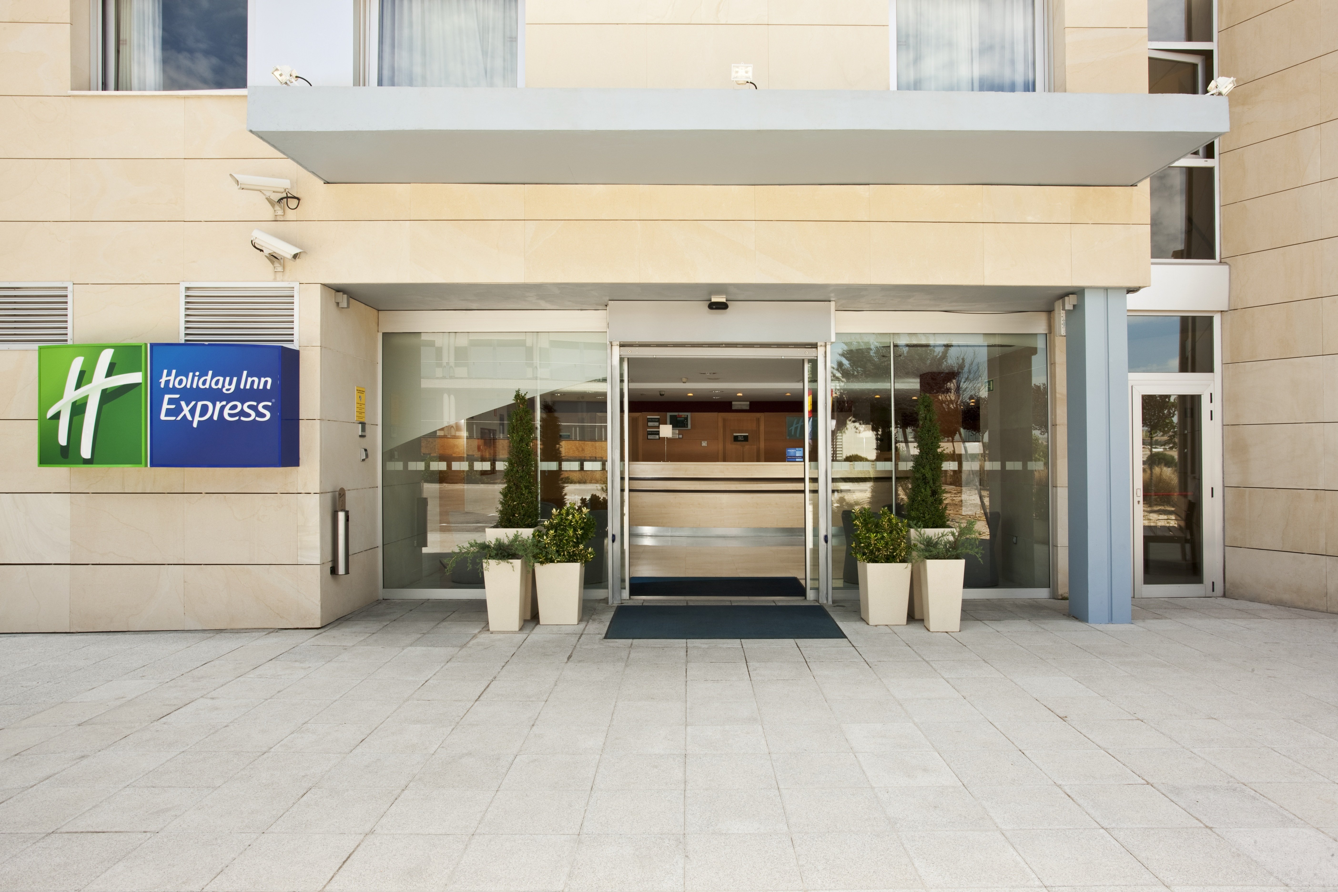 holiday inn express madrid rivas by ihg