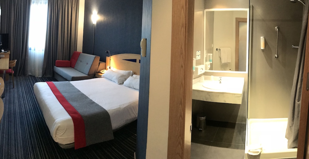 holiday inn express madrid san sebastian de los reyes by ihg