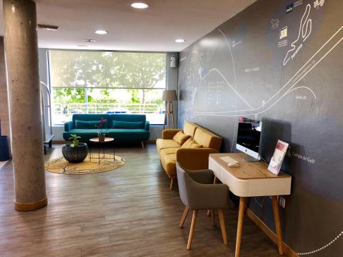 holiday inn express madrid san sebastian de los reyes by ihg