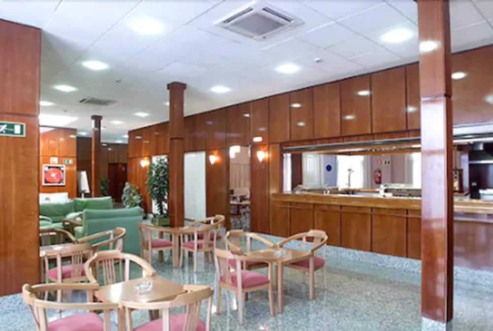 hotel villa de pinto