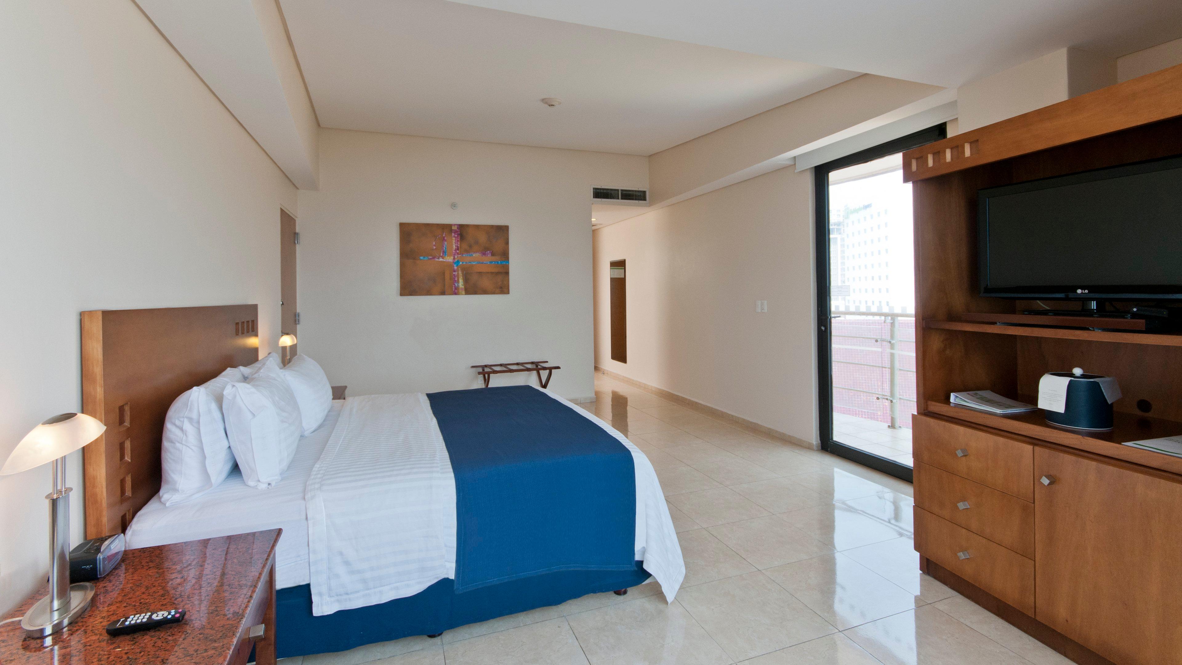 holiday inn boca del rio by ihg