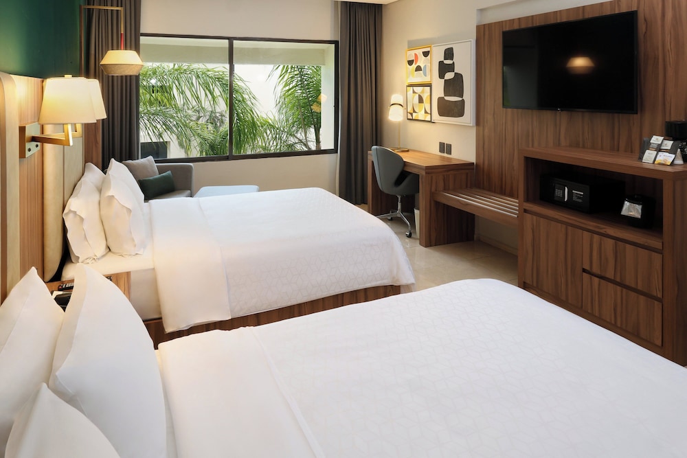 holiday inn boca del rio by ihg