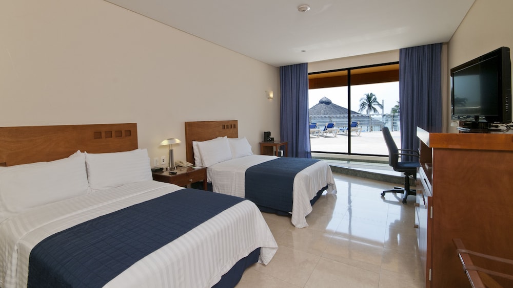 holiday inn boca del rio by ihg