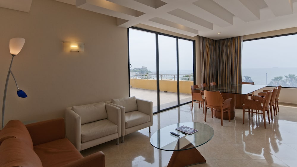 holiday inn boca del rio by ihg