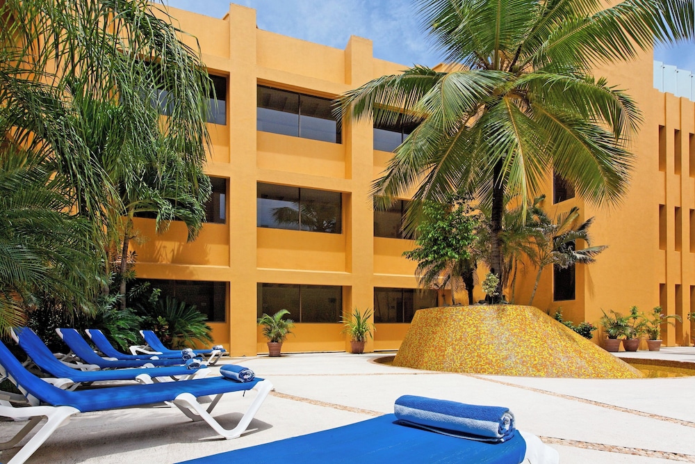 holiday inn boca del rio by ihg