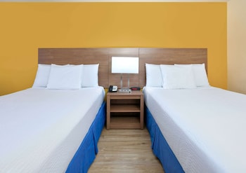 days inn by wyndham batesville